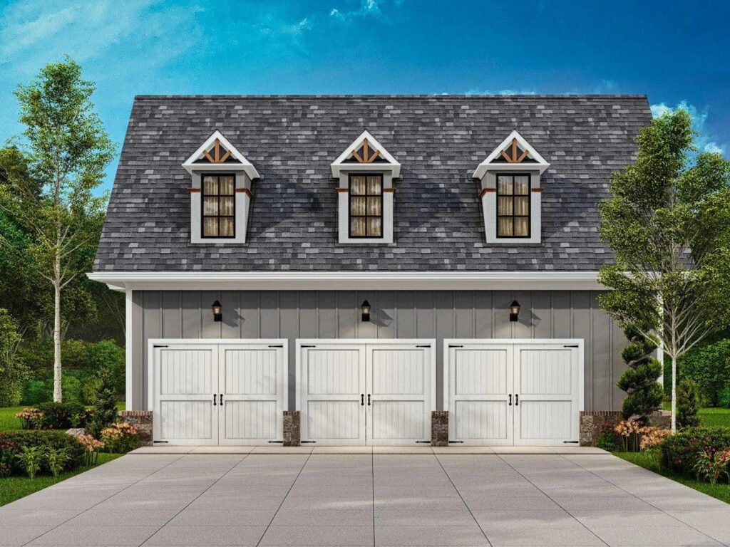 detached garage with integrated apartment