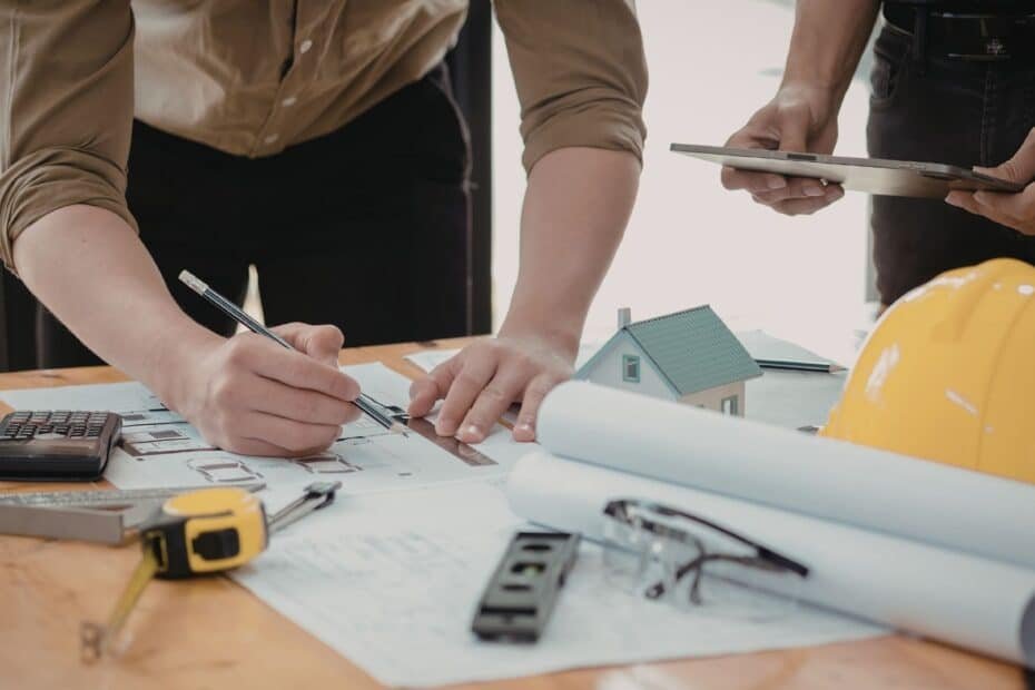 Garage Builds Calculate Costs Before Demand Spikes